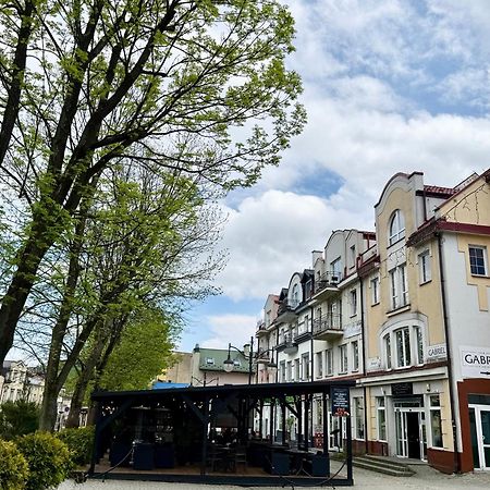 Apartament Dobre Miejsce 2 Ustrzyki Dolne Esterno foto